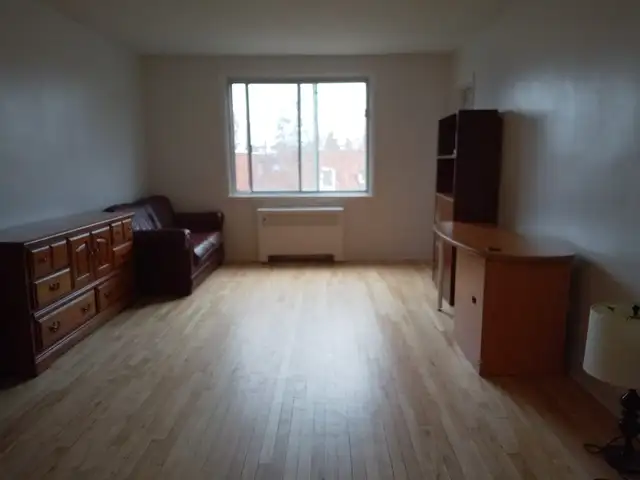 APPARTEMENT SPACIEUX 5 1/2 À LOUER à Saint-Laurent - Photo 2