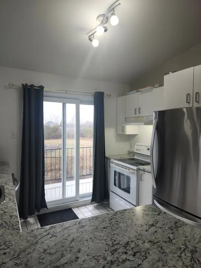 À Terrebonne Logement  à louer (4 1/2 - 1585$/mois - Photo 3