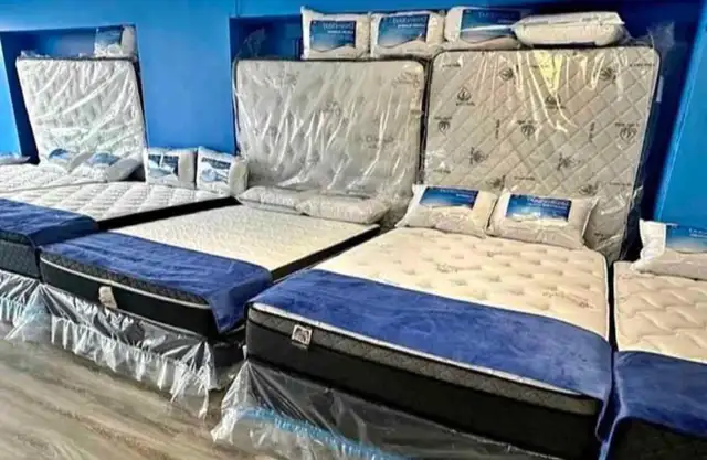 King Mattress || Twin Mattress || Queen Mattress Comfort Foam - Photo 9