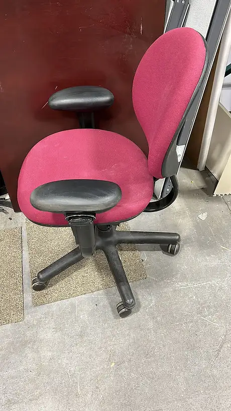 Steelcase Criterion Chair-Call Us! - Photo 2