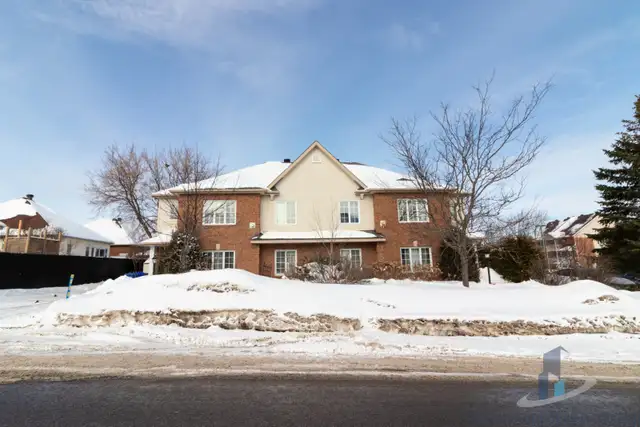 Appartement à Louer - 2 rue de la Rosée #1