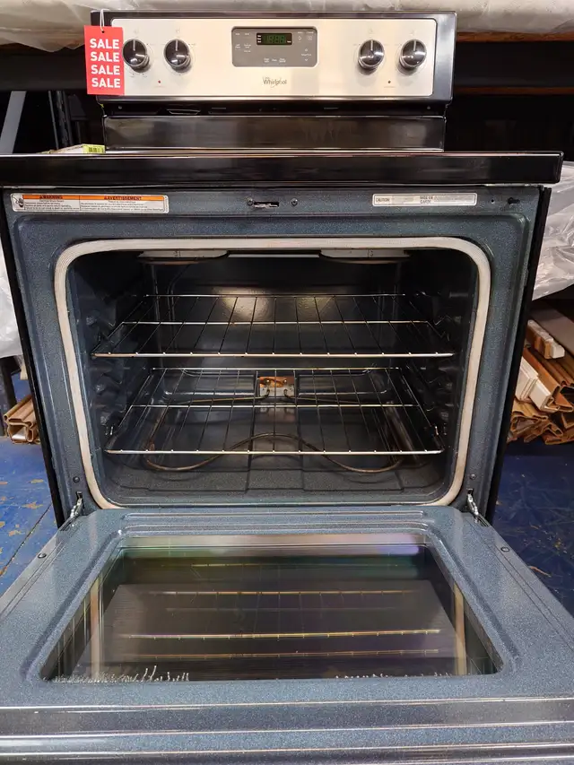 Whirlpool '30' Stainless Steel Freestanding Electric Range - Photo 7