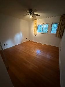 ROOM FOR RENT NEAR FAIRVIEW MALL - DON MILLS AND SHEPPARD - Photo 3