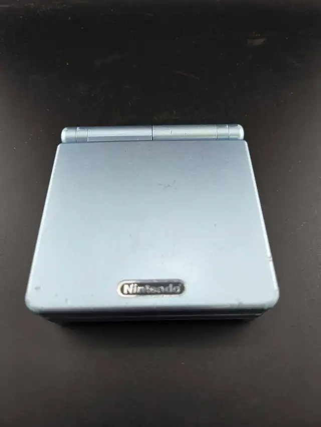 Gameboy Advance SP AGS-101 - Photo 2