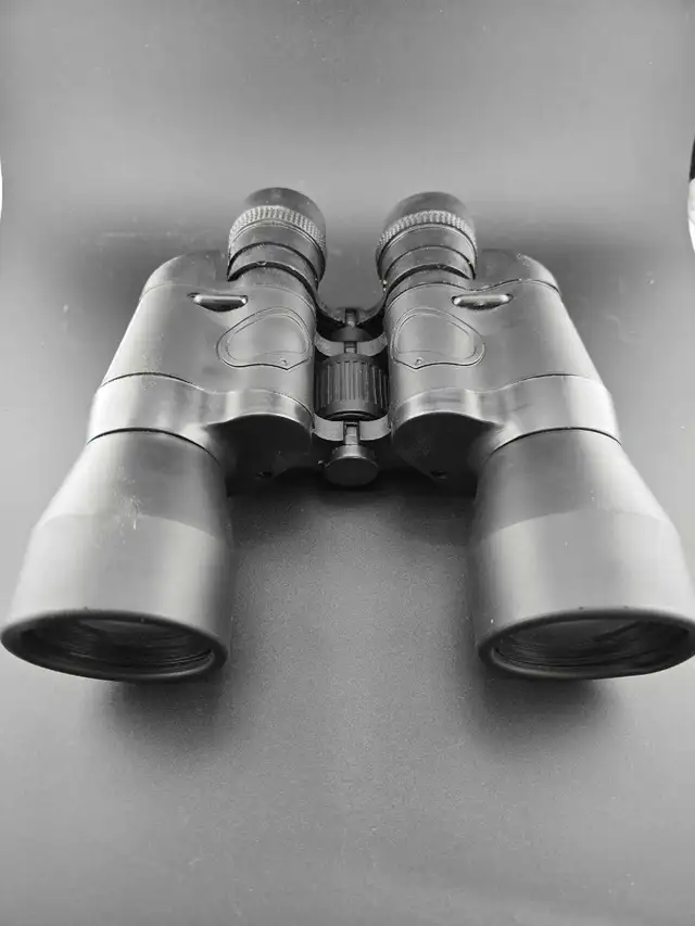 Brookstone 7x50 Binoculars - Photo 2