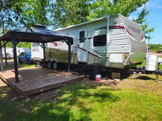 2013 Starcraft Autumn Ridge 329 BHU