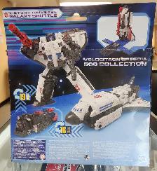 TOMY Transformers Legacy Velocitron Speedia 500 Brand New - Photo 2