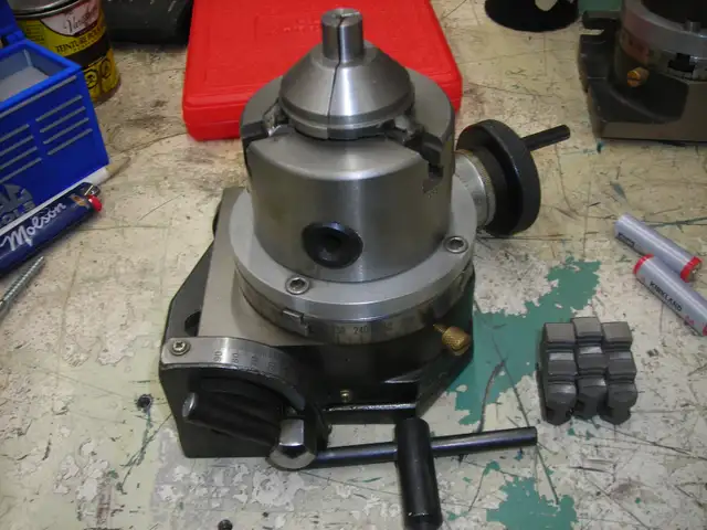 rotary table and chuck