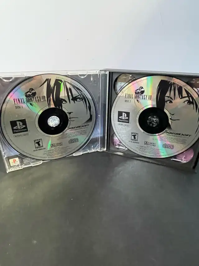 PS1 FINAL FANTASY VIII - Photo 2