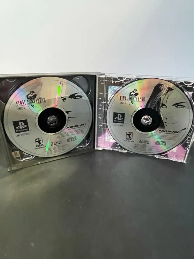 PS1 FINAL FANTASY VIII - Photo 3