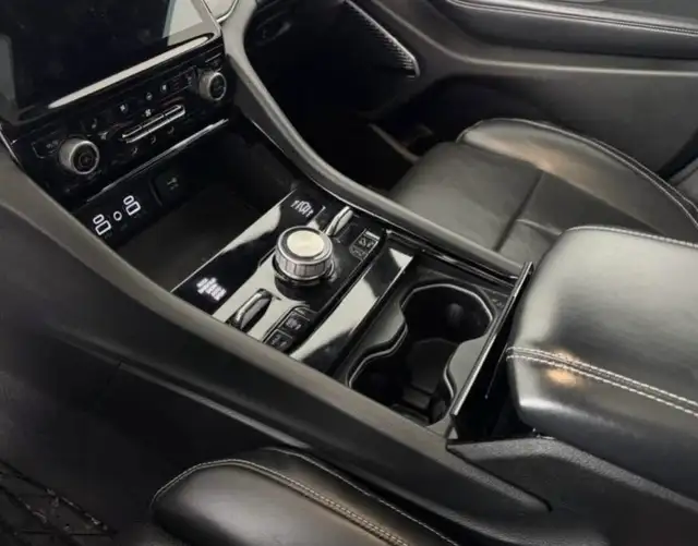 2021 Jeep Grand Cherokee Overland V8 - Photo 5