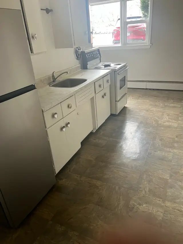 Amazing Location!  1 Bedroom Apartment - Photo 2