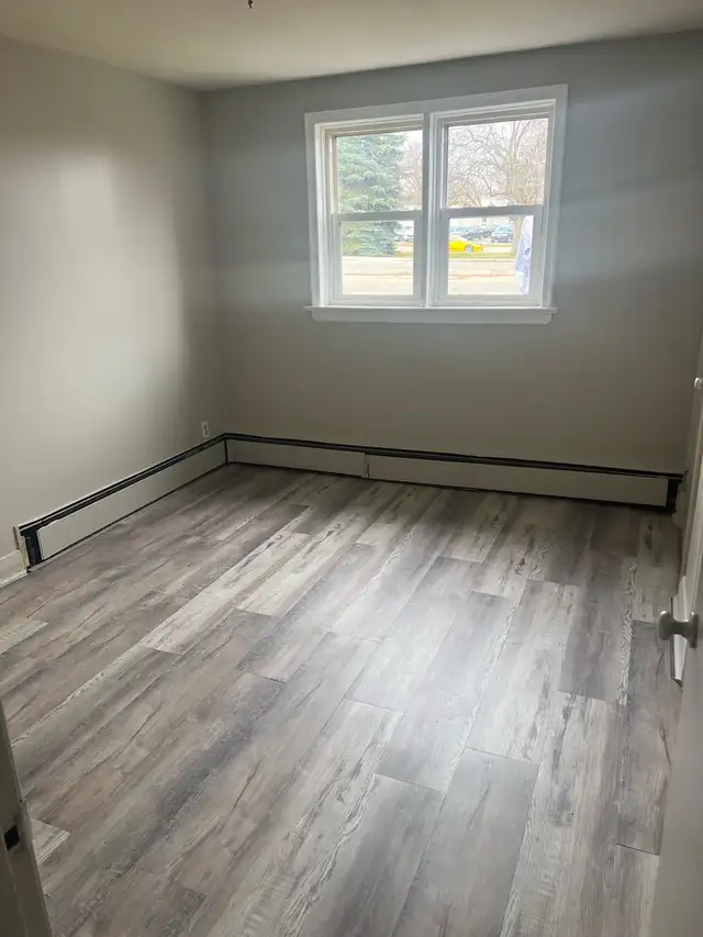 Amazing Location!  1 Bedroom Apartment - Photo 6