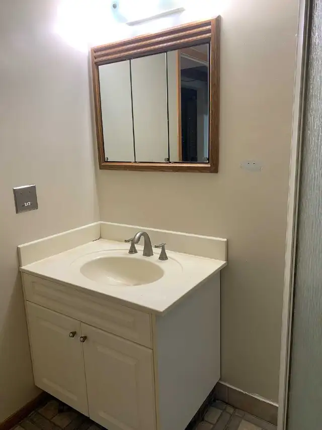 Room for rent - Photo 5