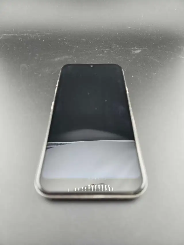 LG Fenix 5 16GB Phone - Photo 2