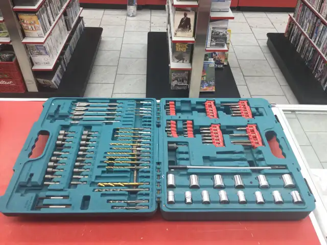 Ensemble de mèche et douille Makita