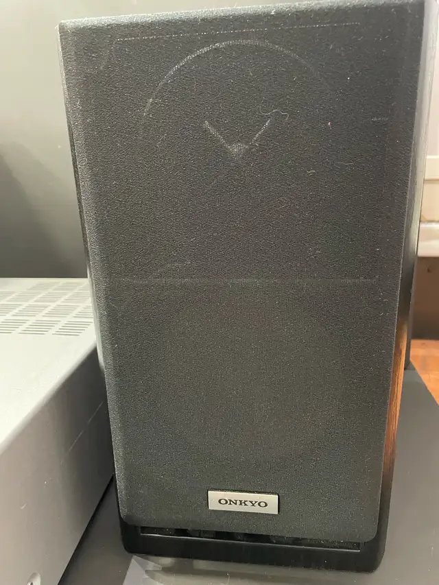 ONKYO CR-315 W/REMOTE AND SPEAKERS - Photo 3