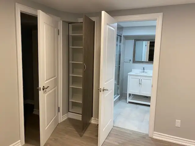 Luxury 1 Br Bsmt Apt Whites/Finch - Photo 6