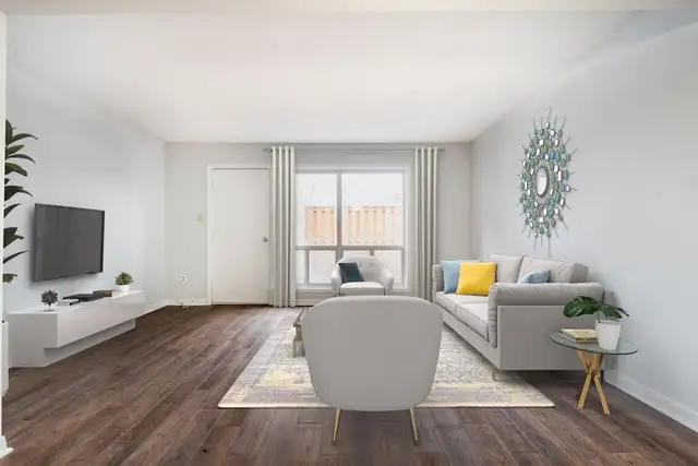 Silverstone Townhomes - Townhouse (3 bedroom) available at 282 S - Photo 6