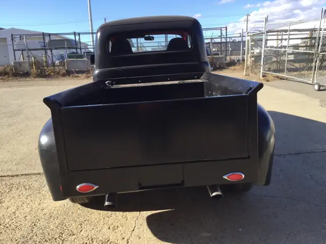 1952 Ford F1 pickup - Photo 3