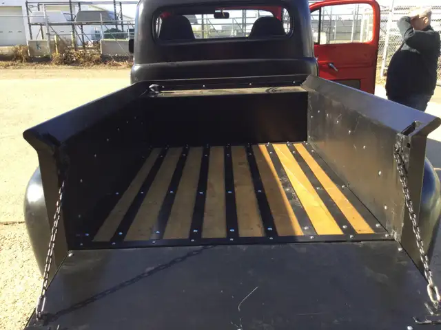 1952 Ford F1 pickup - Photo 4