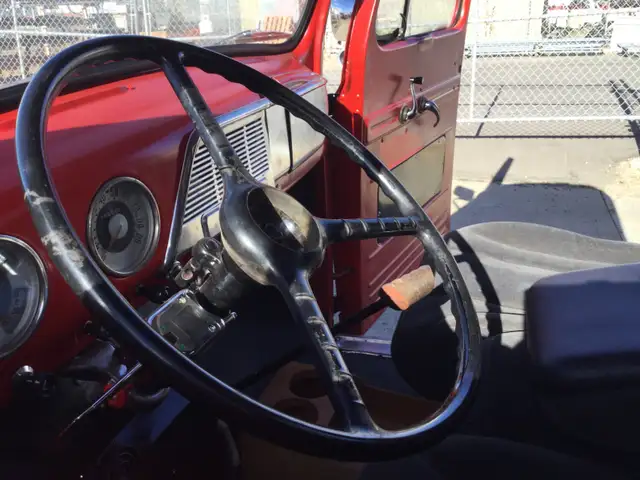 1952 Ford F1 pickup - Photo 6