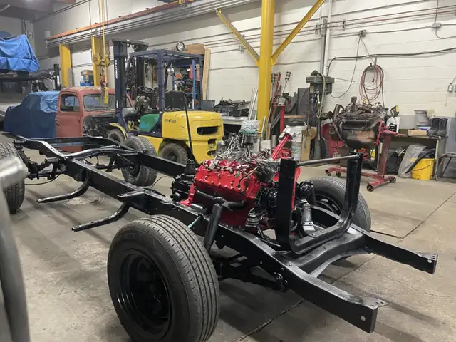 1952 Ford F1 pickup - Photo 8