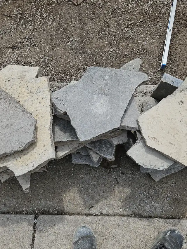 Flagstone - Photo 4