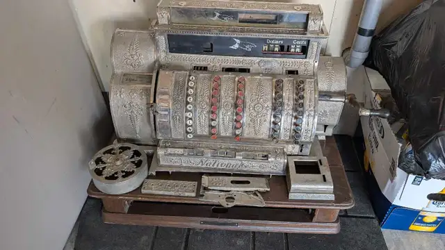 national cash register from 1890s - Photo 2