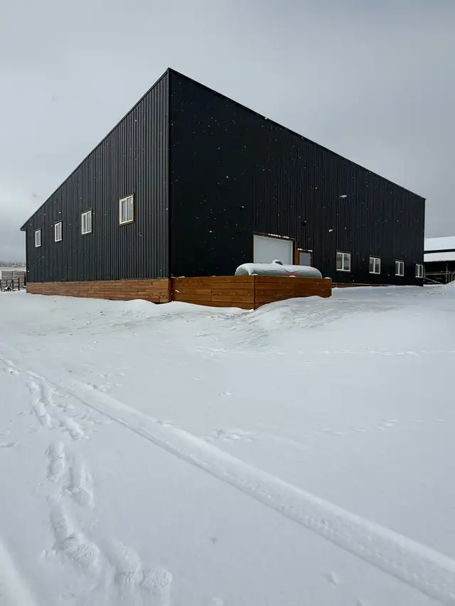 post frame buildings, steel structure - Photo 3