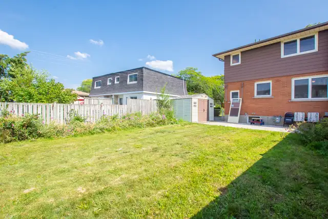 11 Black Knight Rd, St. Catharines - All Inclusive 3 Bed Main - Photo 19