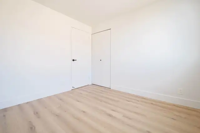 LIBRE - Face au Collège Bois-de-Boulogne Ahuntsic - Photo 8