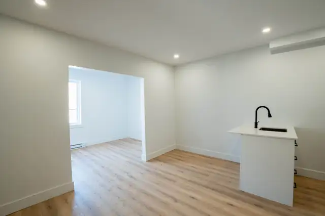 1 MOIS GRATUIT ! Studios rénovés - Occ. Immédiate - HOMA - Photo 6