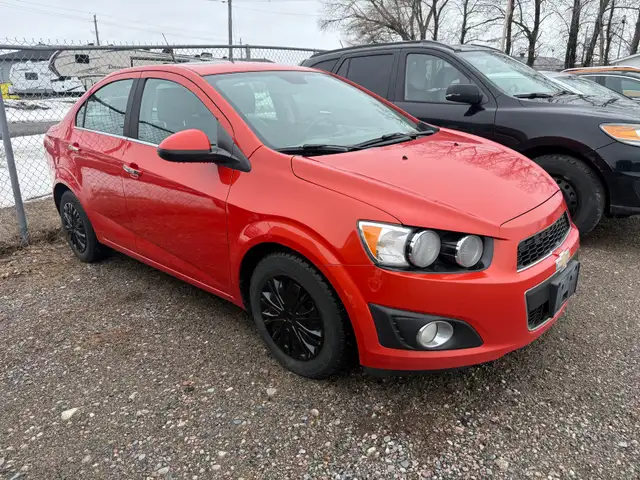 2012 Chevy Sonic - Photo 2