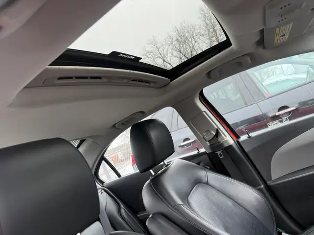 2012 Chevy Sonic - Photo 5