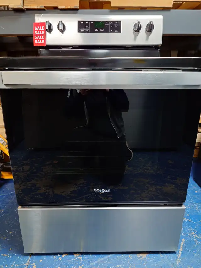 Whirlpool '30' Stainless Steel Freestanding Electric Range - Photo 6