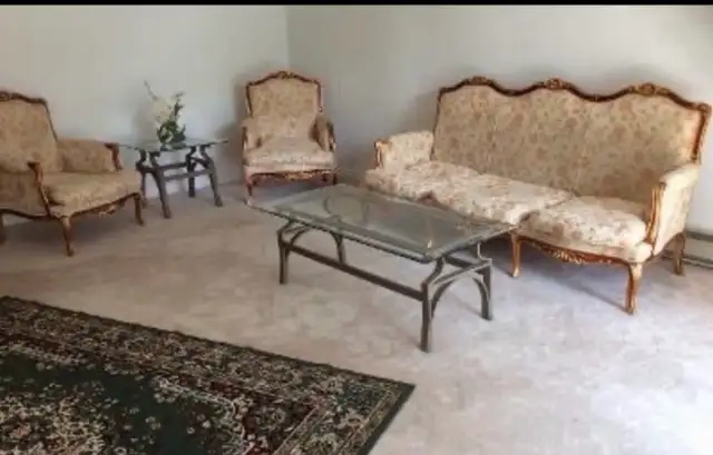 Yonge/Finch Private Room / Roommate