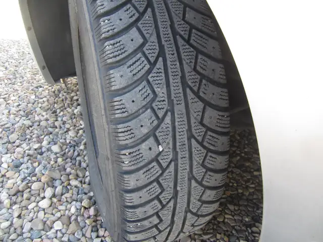 FOR SALE 2011 CHRYSLER TOWN & COUNTRY - Photo 9