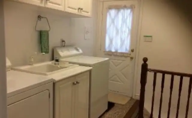 Bayview/Finch  Basement apartment - Photo 8