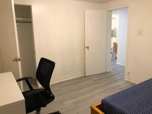 Furnished Rooms for Rent at Victoria Park Ave and Ellesmere Road - Photo 8