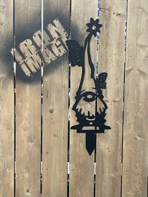 Gnomes Outdoor Garden Metal Art Decor - Photo 4