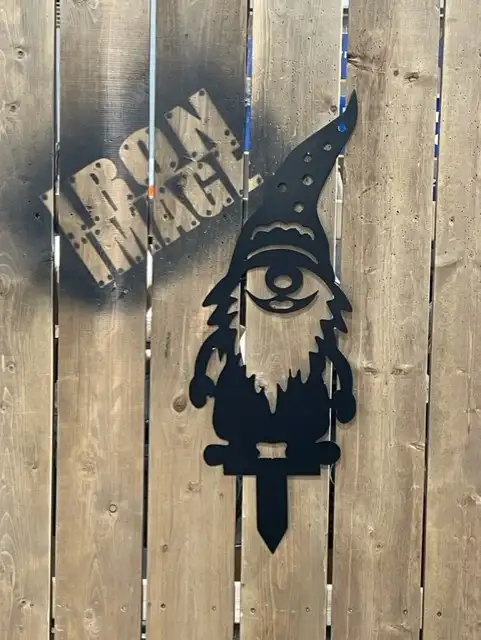 Gnomes Outdoor Garden Metal Art Decor - Photo 6