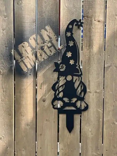 Gnomes Outdoor Garden Metal Art Decor - Photo 10