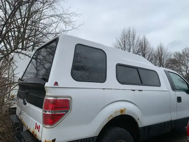 F150 long box high rise truck cap 8ft - Photo 8