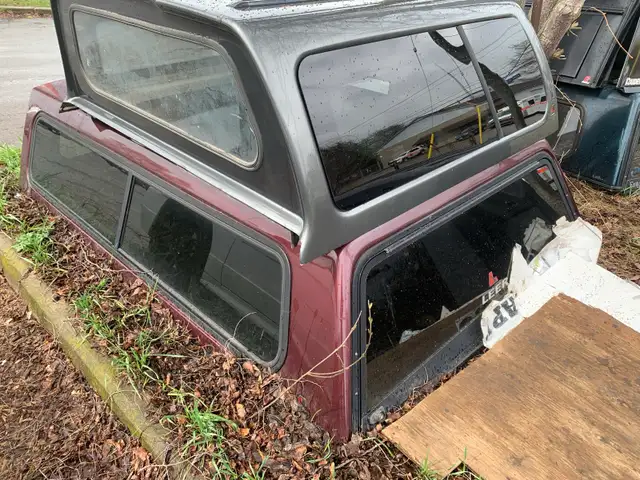 Ford F150 long box Leer cap topper 8ft - Photo 5