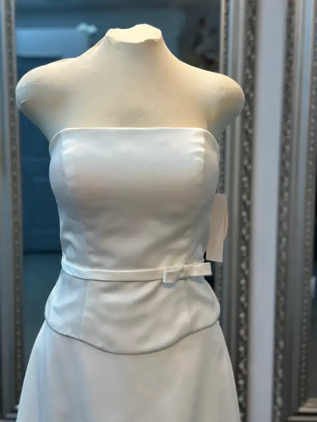 Satin Wedding Gown - Photo 2