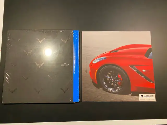 Corvette Brochure collection ,hard to find & prestige brochures - Photo 3