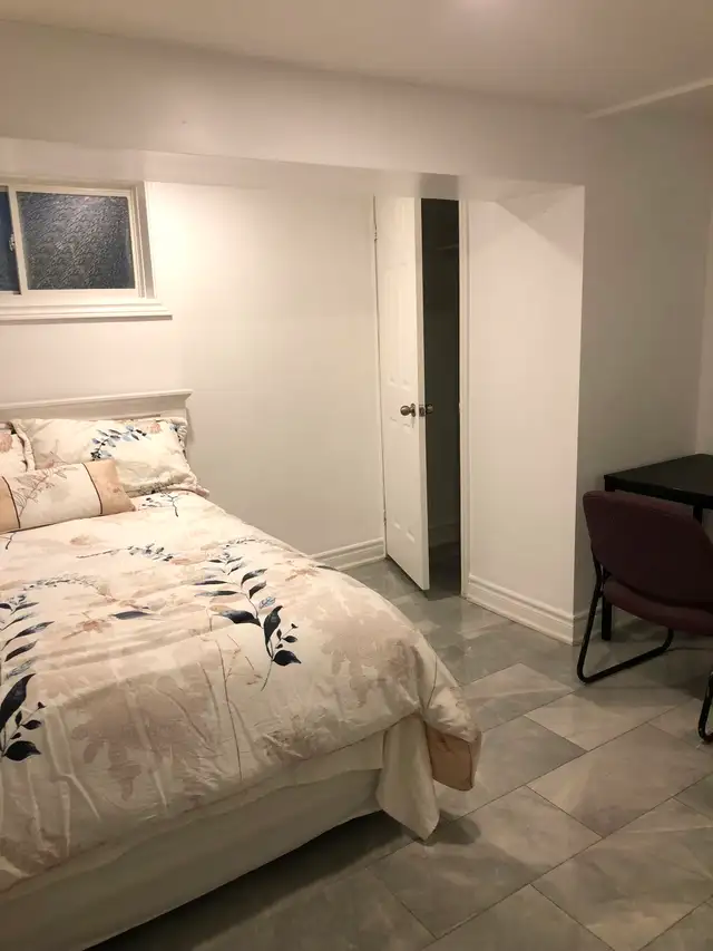 3 Bdrm Walkout Bsmnt Apt for Rent at Bellamy Road n Lawrence Ave - Photo 6