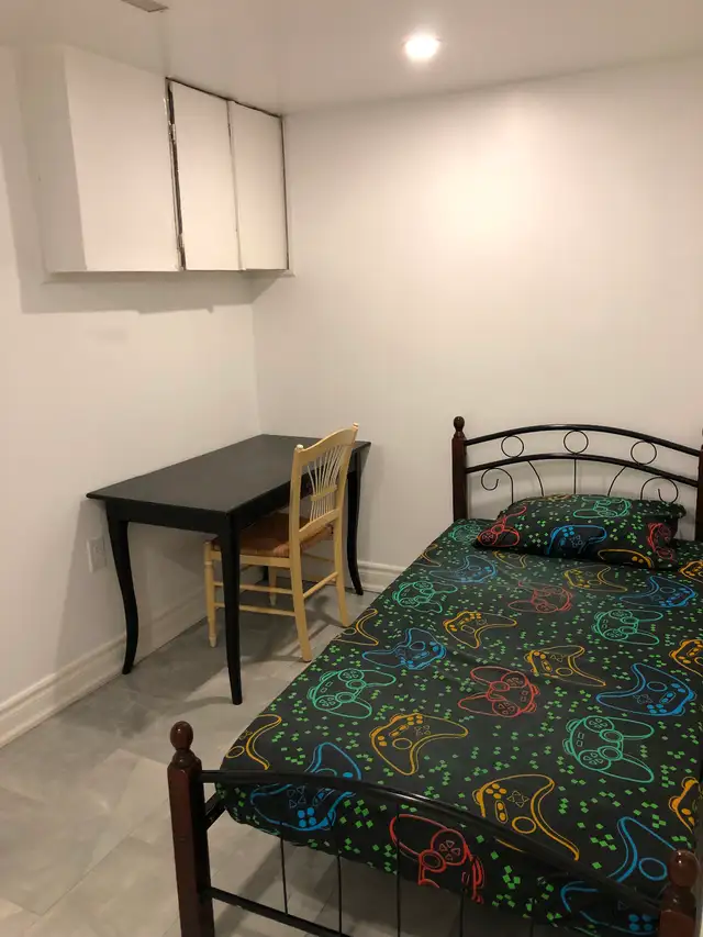 3 Bdrm Walkout Bsmnt Apt for Rent at Bellamy Road n Lawrence Ave - Photo 8