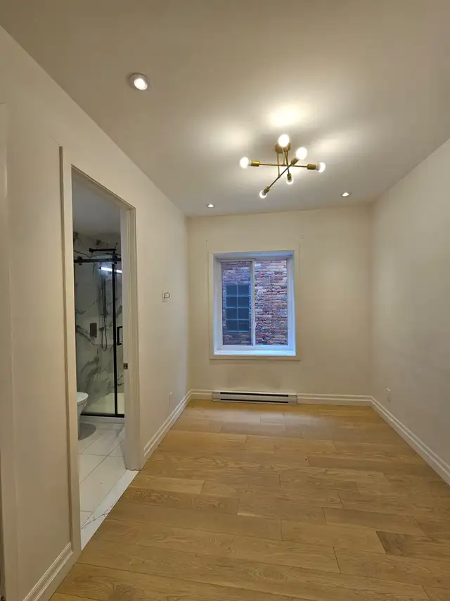 For Rent 5 1/5 Luxurious Apartment Across Snowdon Metro Station - Photo 5